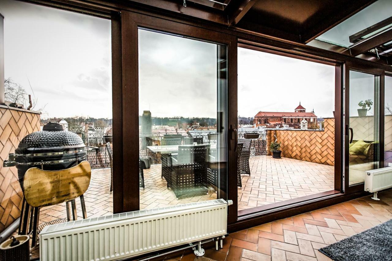 Apartment With A Terrace Over The Old Town Two Bedrooms カウナス エクステリア 写真